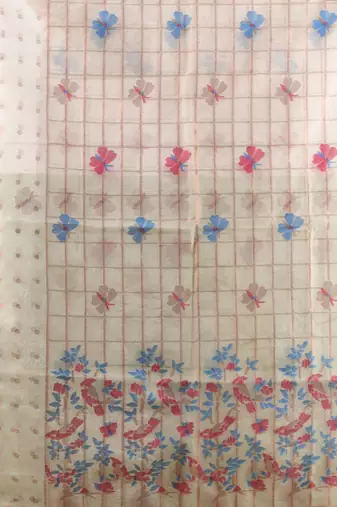 Beige muslin soft saree with jamdani designs
