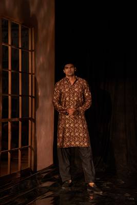 Rich looks brown men's kurta payjama with printed 1