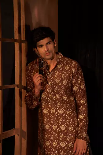 Rich looks brown men's kurta payjama with printed