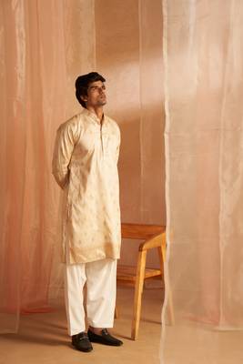 Beautiful off white viscosee fabric wevon men's kurta payjama 1