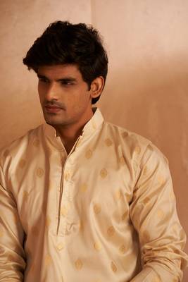 Beautiful off white viscosee fabric wevon men's kurta payjama 2