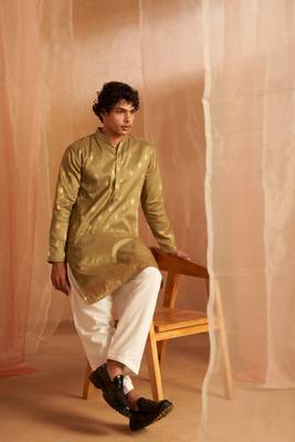 Beautiful green viscosee fabric wevon men's kurta payjama 2