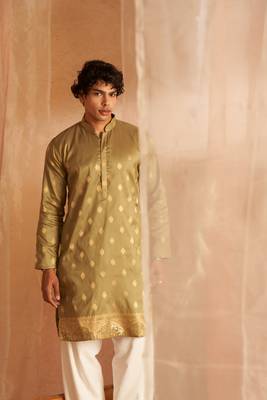 Beautiful green viscosee fabric wevon men's kurta payjama 3