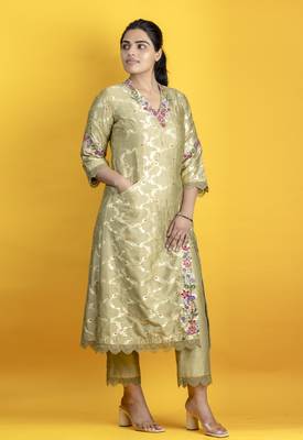 Sage green 3 piece kurta set floral embroidery banarasi silk kurta with pants and net organza dupatta 2