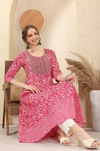 Pink printed long kurti with sequins 