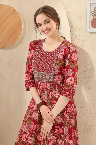 Maroon printed long kurti with sequins 