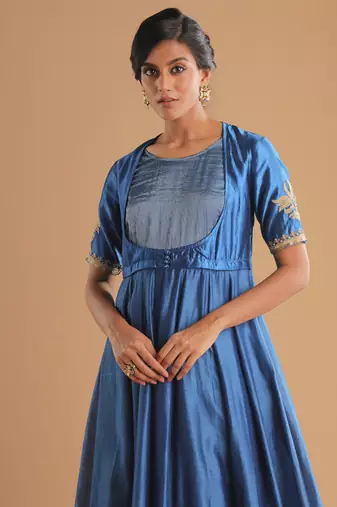 Manmohak peacock blue kurta set