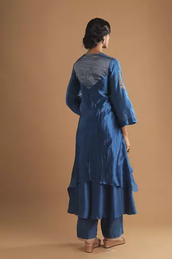 Saundarya peacock blue kurta set