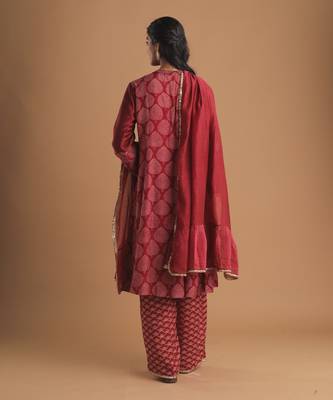 Serene gulal kurta set 2