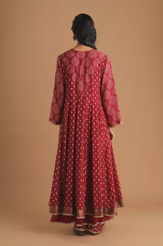 Aura gulal kurta set