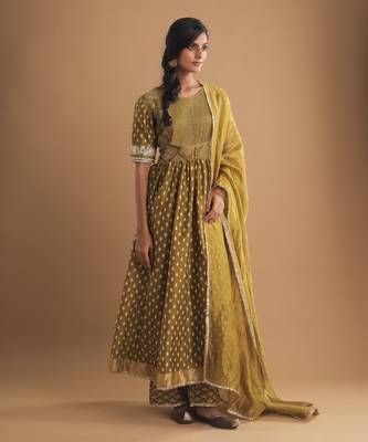 Kaant moss green kurta set 1
