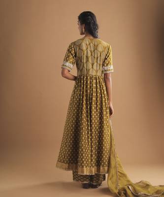 Kaant moss green kurta set 2