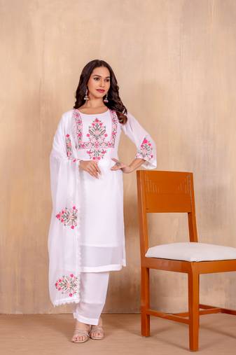 White faux georgette fabric ceremonial wear salwar kameez