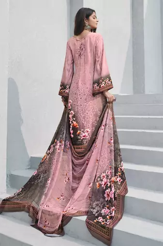 Pink crepe fabric ceremonial salwar suit
