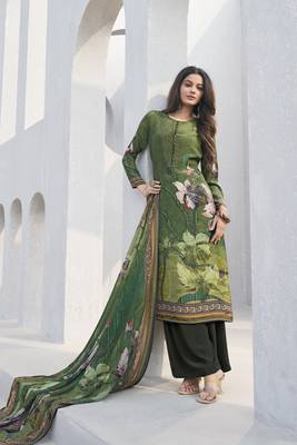 Green crepe fabric ceremonial salwar suit 1