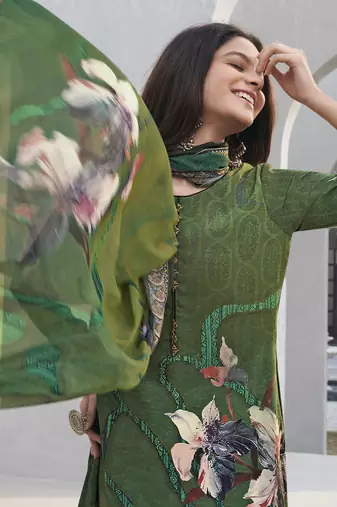 Green crepe fabric ceremonial salwar suit