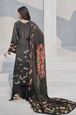 Black crepe fabric ceremonial salwar suit 3