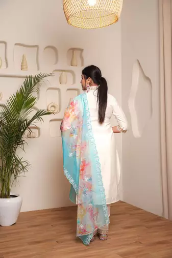 Off white p v chanderi fabric partywear salwar suit for girlie looks