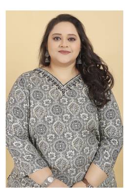 Grey lichi viscosee fabric beautiful printed plus size kurta set 3