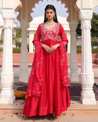 Pink glamorous rangoli silk fabric sequence embroidery work heavy ceremonial attire 1