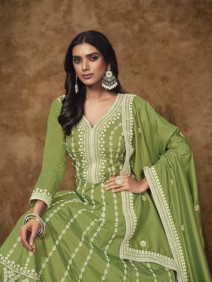 Green embroidered dola silk blend gown 4