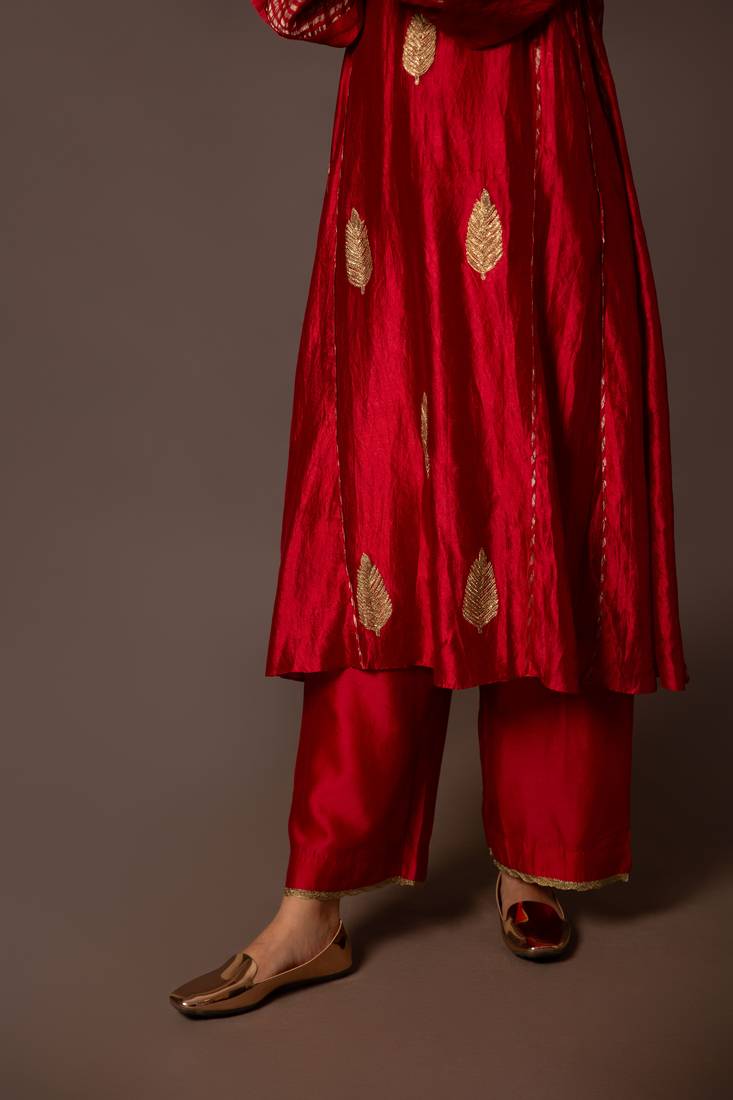 Red dupion silk pitta work set