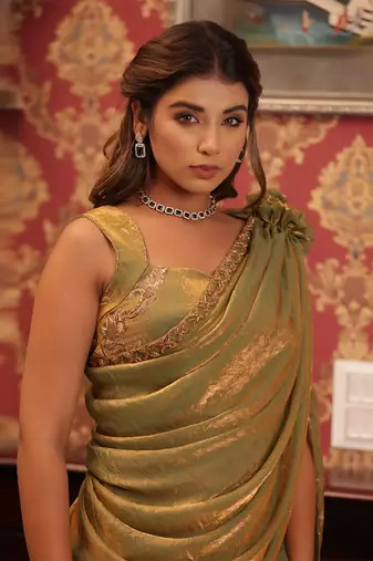 ready to wear emerald gold raabta saree set - neha garg