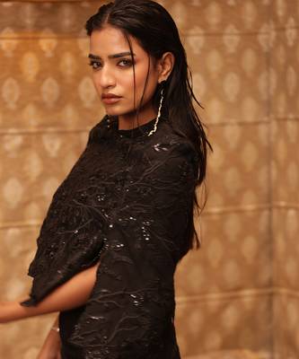 Inky black marquise set inky - neha garg 5