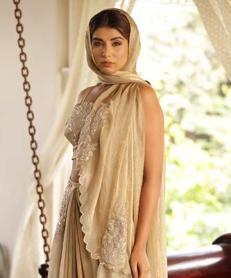 Pista gold noor lehenga set - neha garg 5