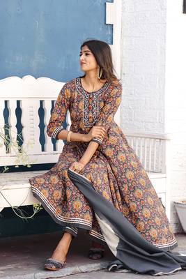 women's pure cotton jaipuri ajrak printed kurta & pant with dupatta 1