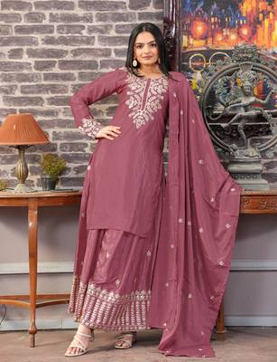 light maroon chifon party wear EMBROIDERY  suit set  2