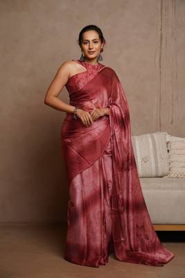 Light maroon chiffon floral print saree with unstitched blouse piece 1