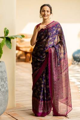 Dark purple chiffon floral kalamkari printed saree with unstitched blouse piece 2