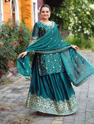green COTTON  embroidery party wear suit set   2