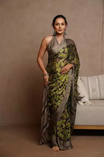Black chiffon floral printed saree with unstitched blouse piece