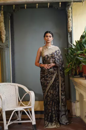Black chiffon floral printed saree with unstitched blouse piece
