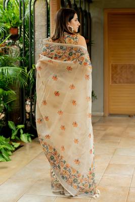 Cream cotton blend Mekhla Chador digital floral printed silver zari border tassels saree 5