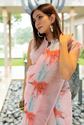 Light pink cotton blend Mekhla Chador digital block print silver zari border tassels saree 3