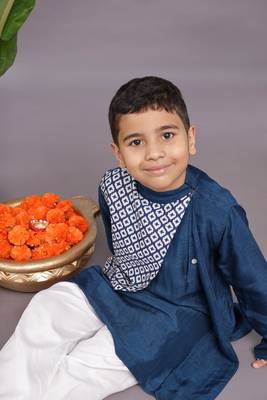 Dark blue kurta with bandhani printed panel and pyjama 3