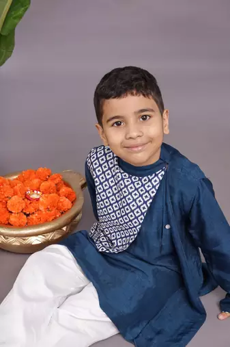 Dark blue kurta with bandhani printed panel and pyjama