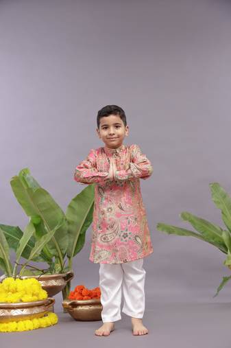 Banarasi jacquard printed pink kurta and pyjama