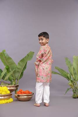 Banarasi jacquard printed pink kurta and pyjama 2