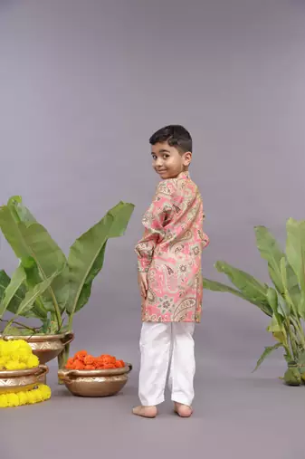 Banarasi jacquard printed pink kurta and pyjama