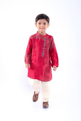 Red and green dotted print kurta with off white pyjama 1