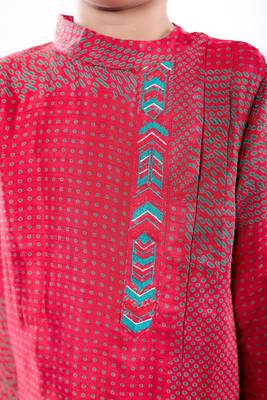 Red and green dotted print kurta with off white pyjama 3