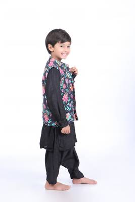 Black floral printed jacket with black kurta and black patiala 2