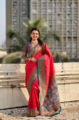 Red jari tissue c wevon meenakari pallu designer heavy ethnic saree