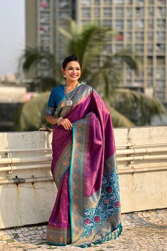 Magenta jari tissue c wevon meenakari pallu designer heavy ethnic saree