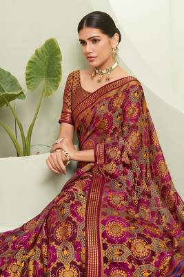 Burgundy woven borser saree girlie looks 2