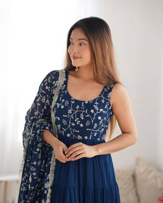 Fox Georgette Fabric Fully Flair Anarkali Gown With Dupatta, Pent 7